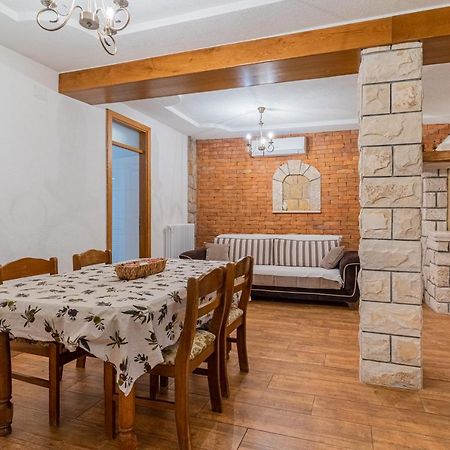 Apartment Jurasic Orlec 外观 照片