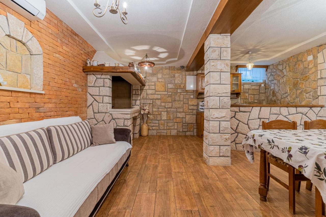 Apartment Jurasic Orlec 外观 照片